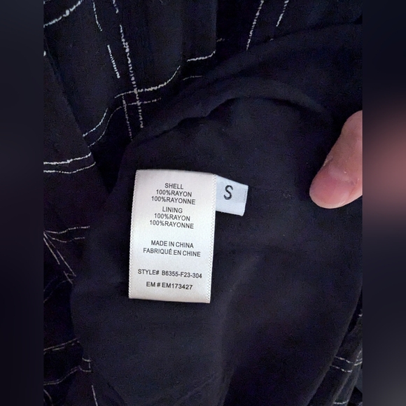 Bella Dahl Flowy Hem Maxi Dress - Picture 6 of 13